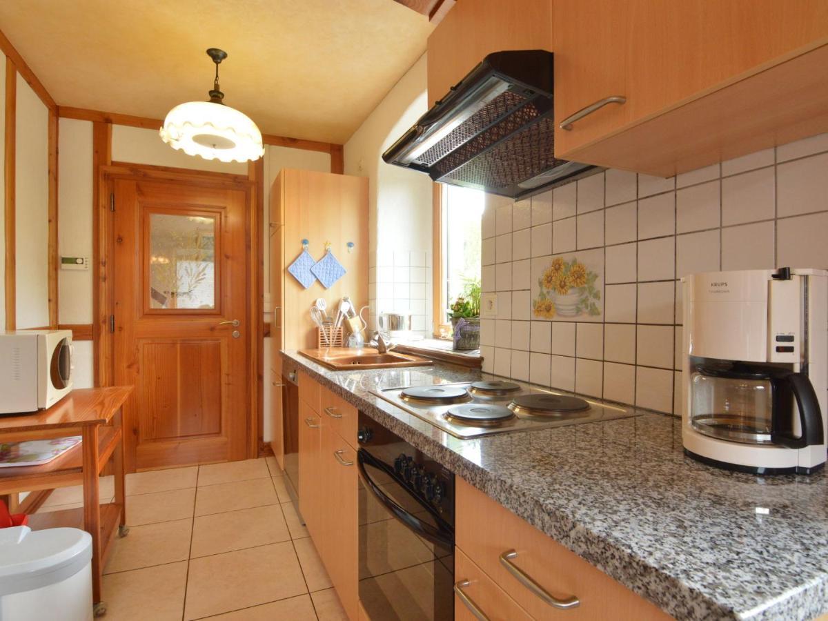 Lovely Holiday Home In B Tgenbach By The Lake Бютгенбах Екстер'єр фото